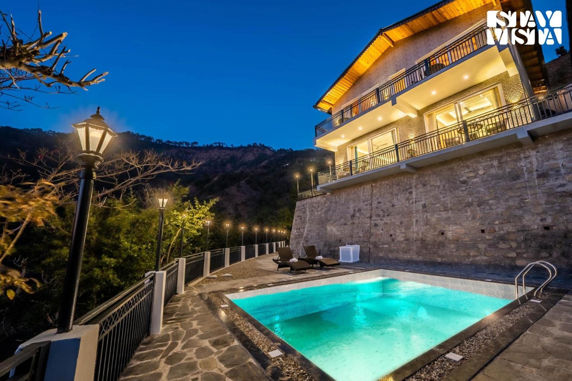Stayvista At Sunset Springs With Pool & Views Nainital Buitenkant foto